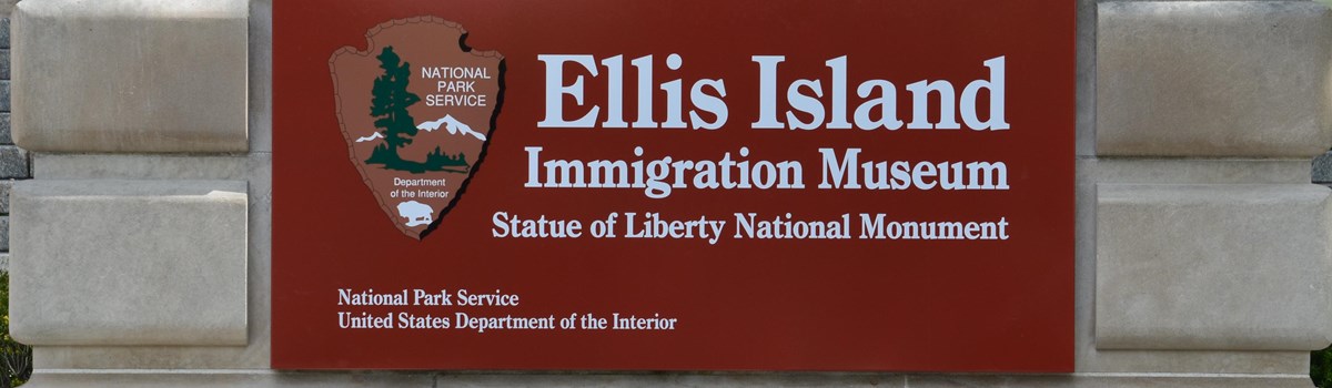 The American Family Immigration History Center
